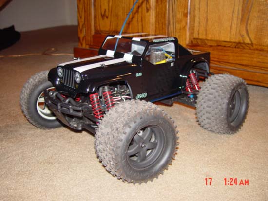 1/10 T-Maxx in stealth mode
Here's a pic of my keep t-Maxx
